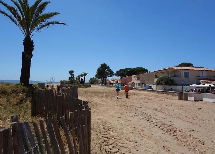 Studio Pieds Dans L\'Eau Hyeres 1Er Etage
